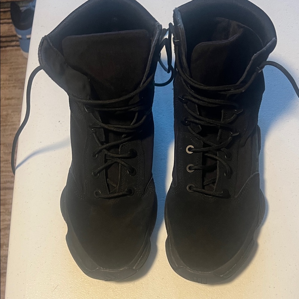 Yeezy 500 Tacticsl Boot ( Men Sz 12.5)